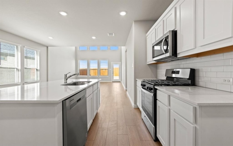 102 travine, McKinney, TX 75071, 4 Habitaciones Habitaciones , ,2 BañosBaños,Residential Lease,En Alquiler,102 travine,20923052