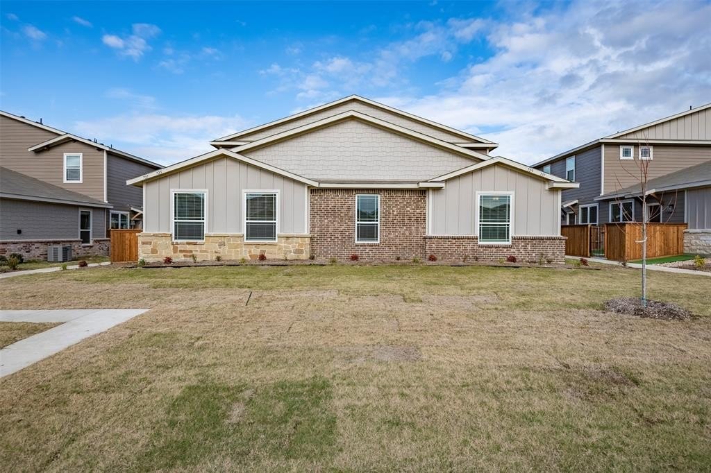 639 Wheatfield Drive, Venus, TX 76084, 2 Habitaciones Habitaciones , ,2 BañosBaños,Residential Lease,En Alquiler,639 Wheatfield Drive,20923238