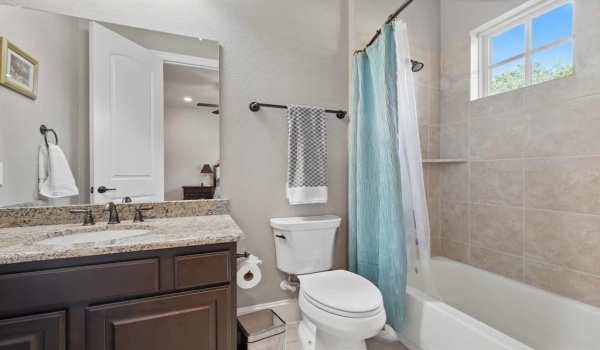720 Wagner Way, Lantana, TX 76226, 4 Habitaciones Habitaciones , ,5 BañosBaños,Residential,En Venta,720 Wagner Way,20923249