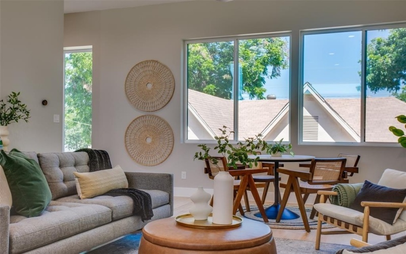 2214 Annex Avenue #105, Dallas, TX 75204, 2 Habitaciones Habitaciones , ,2 BañosBaños,Residential,En Venta,2214 Annex Avenue,20923327