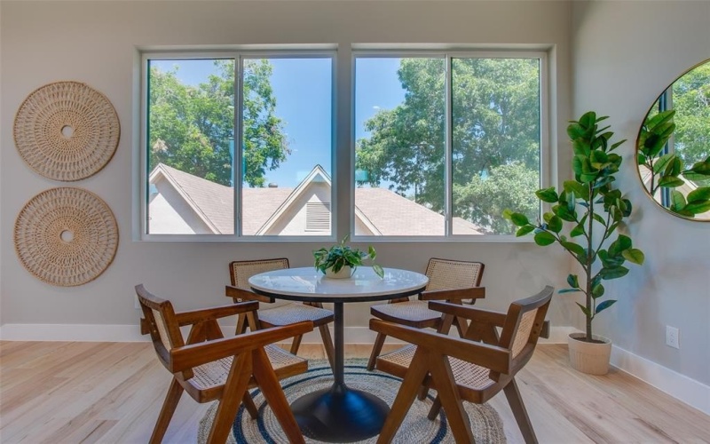 2214 Annex Avenue #105, Dallas, TX 75204, 2 Habitaciones Habitaciones , ,2 BañosBaños,Residential,En Venta,2214 Annex Avenue,20923327