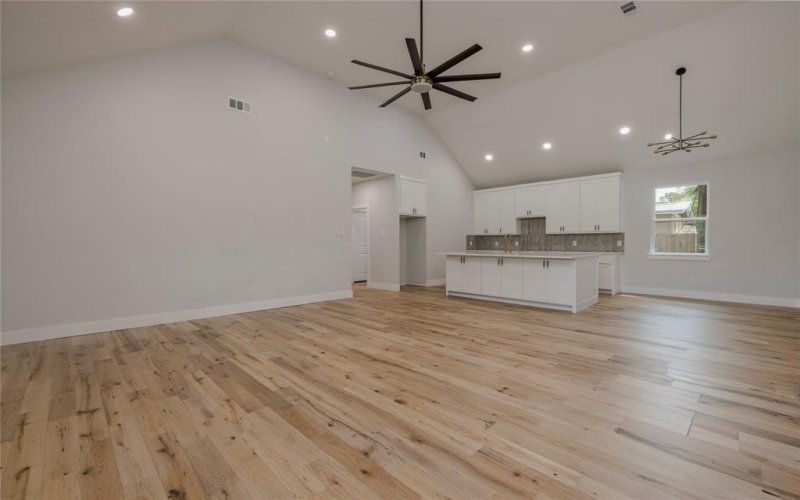328 Whispering Trail, Gun Barrel City, TX 75156, 3 Habitaciones Habitaciones , ,2 BañosBaños,Residential,En Venta,328 Whispering Trail,20923385