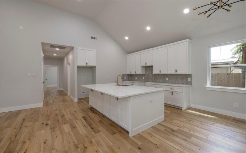 328 Whispering Trail, Gun Barrel City, TX 75156, 3 Habitaciones Habitaciones , ,2 BañosBaños,Residential,En Venta,328 Whispering Trail,20923385