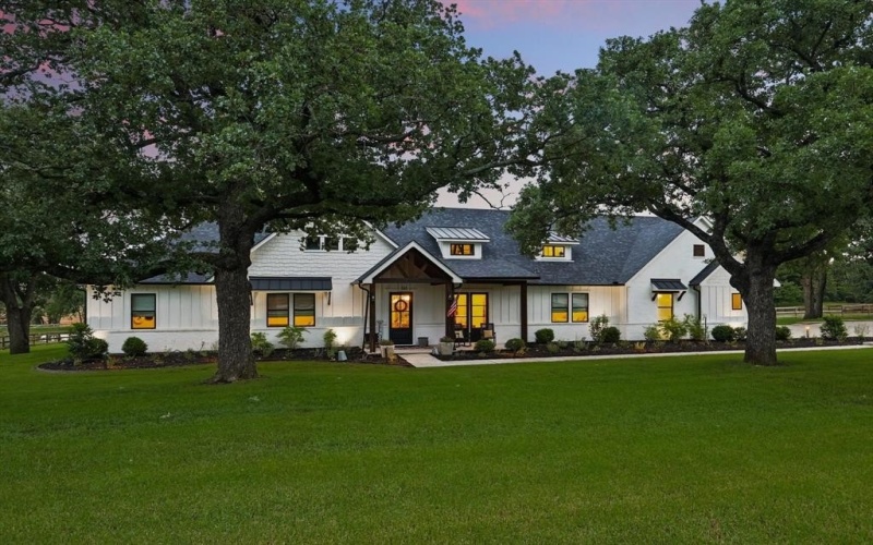 1749 Glenview Lane, Bartonville, TX 76226, 6 Bedrooms Bedrooms, ,5 BathroomsBathrooms,Residential,For Sale,1749 Glenview Lane,20923697