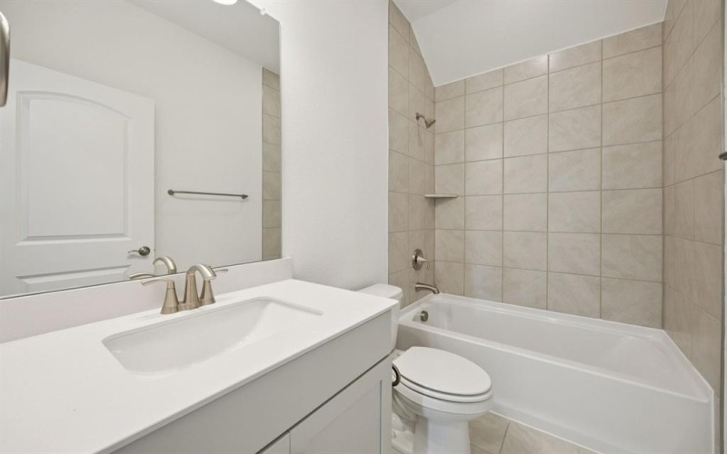 1616 Cottonwood Valley Drive, Celina, TX 75009, 4 Bedrooms Bedrooms, ,3 BathroomsBathrooms,Residential,For Sale,1616 Cottonwood Valley Drive,20923757