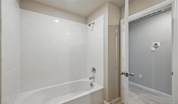 315 Pecos Drive, Azle, TX 76020, 3 Bedrooms Bedrooms, ,2 BathroomsBathrooms,Residential Lease,For Rent,315 Pecos Drive,20923768