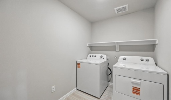 315 Pecos Drive, Azle, TX 76020, 3 Bedrooms Bedrooms, ,2 BathroomsBathrooms,Residential Lease,For Rent,315 Pecos Drive,20923768