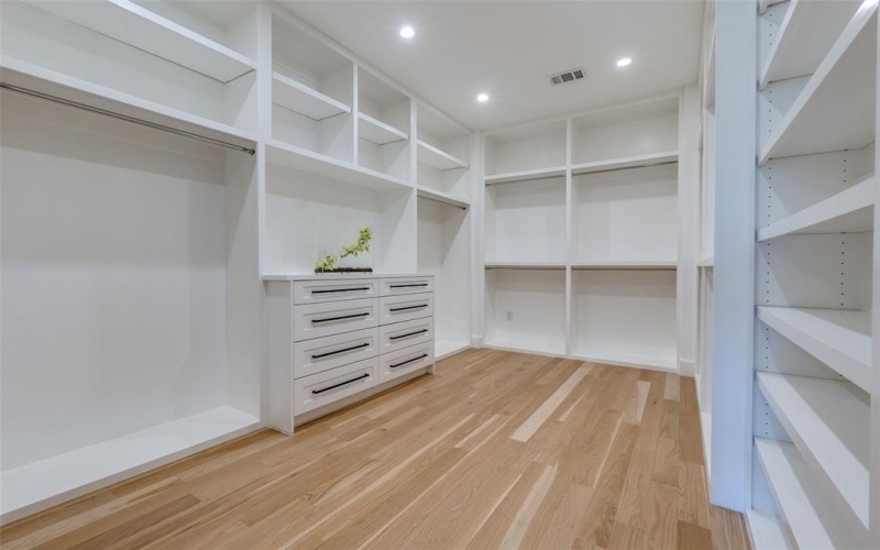 5218 Willis Avenue, Dallas, TX 75206, 4 Habitaciones Habitaciones , ,5 BañosBaños,Residential,En Venta,5218 Willis Avenue,20924172
