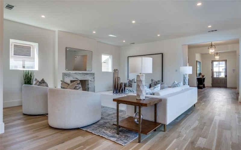 5218 Willis Avenue, Dallas, TX 75206, 4 Habitaciones Habitaciones , ,5 BañosBaños,Residential,En Venta,5218 Willis Avenue,20924172