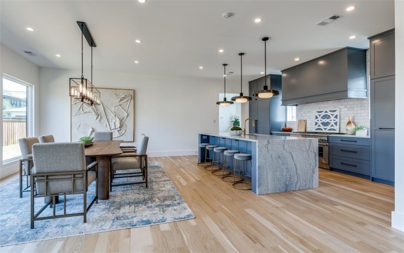 5218 Willis Avenue, Dallas, TX 75206, 4 Habitaciones Habitaciones , ,5 BañosBaños,Residential,En Venta,5218 Willis Avenue,20924172