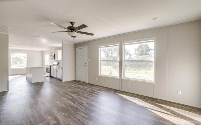 4417 County Road 423, Grandview, TX 76050, 4 Habitaciones Habitaciones , ,3 BañosBaños,Residential,En Venta,4417 County Road 423,20924190