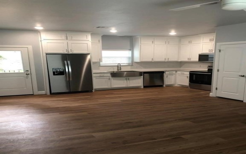 986 S 6th Avenue #986, Denison, TX 75021, 2 Bedrooms Bedrooms, ,2 BathroomsBathrooms,Residential Lease,For Rent,986 S 6th Avenue,20924191