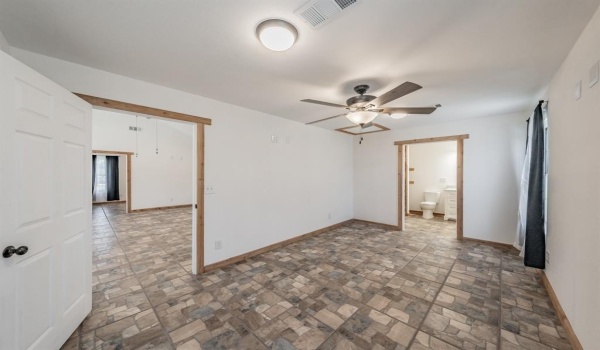 1015 Forest Oaks, Reno, TX 76020, 3 Bedrooms Bedrooms, ,3 BathroomsBathrooms,Residential,For Sale,1015 Forest Oaks,20924271