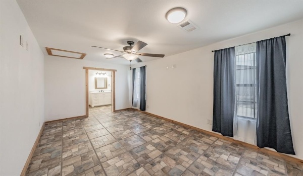 1015 Forest Oaks, Reno, TX 76020, 3 Bedrooms Bedrooms, ,3 BathroomsBathrooms,Residential,For Sale,1015 Forest Oaks,20924271