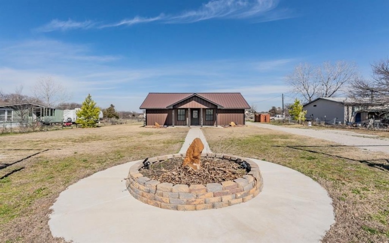 1015 Forest Oaks, Reno, TX 76020, 3 Bedrooms Bedrooms, ,3 BathroomsBathrooms,Residential,For Sale,1015 Forest Oaks,20924271