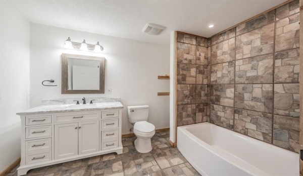 1015 Forest Oaks, Reno, TX 76020, 3 Bedrooms Bedrooms, ,3 BathroomsBathrooms,Residential,For Sale,1015 Forest Oaks,20924271