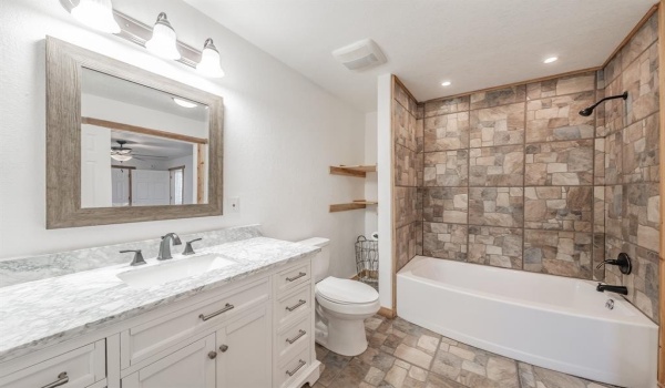 1015 Forest Oaks, Reno, TX 76020, 3 Bedrooms Bedrooms, ,3 BathroomsBathrooms,Residential,For Sale,1015 Forest Oaks,20924271