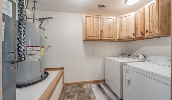 1015 Forest Oaks, Reno, TX 76020, 3 Bedrooms Bedrooms, ,3 BathroomsBathrooms,Residential,For Sale,1015 Forest Oaks,20924271