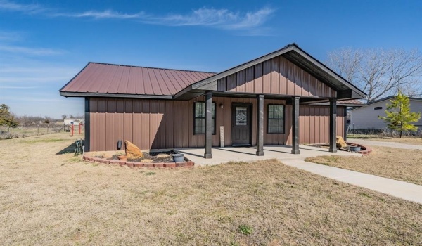 1015 Forest Oaks, Reno, TX 76020, 3 Bedrooms Bedrooms, ,3 BathroomsBathrooms,Residential,For Sale,1015 Forest Oaks,20924271