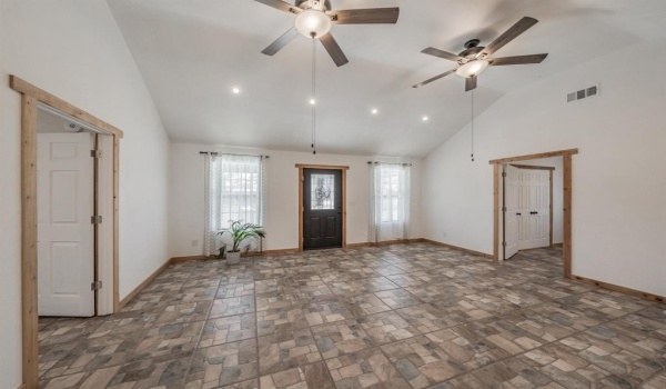 1015 Forest Oaks, Reno, TX 76020, 3 Bedrooms Bedrooms, ,3 BathroomsBathrooms,Residential,For Sale,1015 Forest Oaks,20924271