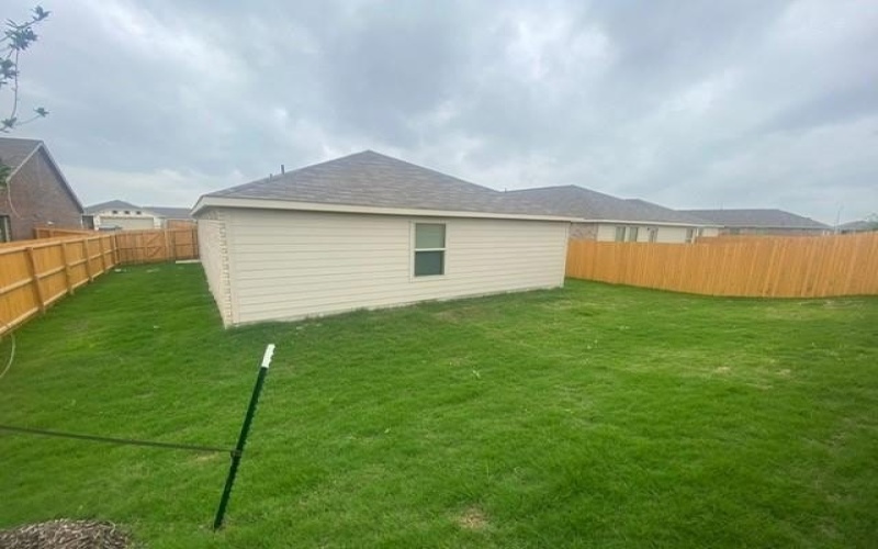 1032 Cencerro Drive, Fort Worth, TX 76052, 3 Bedrooms Bedrooms, ,2 BathroomsBathrooms,Residential Lease,For Rent,1032 Cencerro Drive,20924442