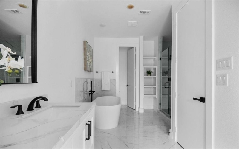 1922 Annex Avenue, Dallas, TX 75204, 3 Bedrooms Bedrooms, ,3 BathroomsBathrooms,Residential,For Sale,1922 Annex Avenue,20924623