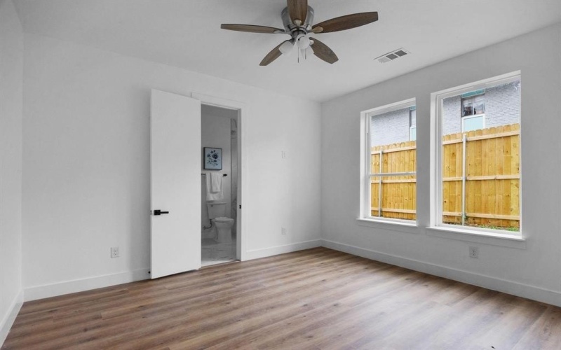 1922 Annex Avenue, Dallas, TX 75204, 3 Bedrooms Bedrooms, ,3 BathroomsBathrooms,Residential,For Sale,1922 Annex Avenue,20924623