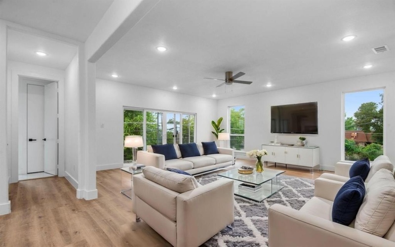 1922 Annex Avenue, Dallas, TX 75204, 3 Bedrooms Bedrooms, ,3 BathroomsBathrooms,Residential,For Sale,1922 Annex Avenue,20924623