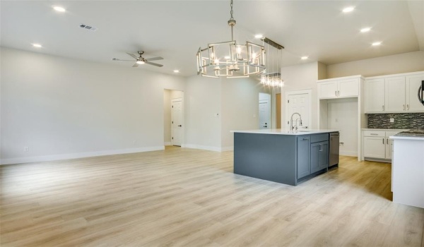 5632 Goodman Avenue, Fort Worth, TX 76107, 3 Habitaciones Habitaciones , ,2 BañosBaños,Residential,En Venta,5632 Goodman Avenue,20924631
