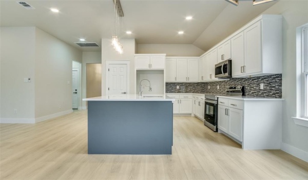 5632 Goodman Avenue, Fort Worth, TX 76107, 3 Habitaciones Habitaciones , ,2 BañosBaños,Residential,En Venta,5632 Goodman Avenue,20924631