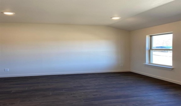 136 Bridlewood Lane, Bridgeport, TX 76426, 3 Bedrooms Bedrooms, ,2 BathroomsBathrooms,Residential Lease,For Rent,136 Bridlewood Lane,20926577
