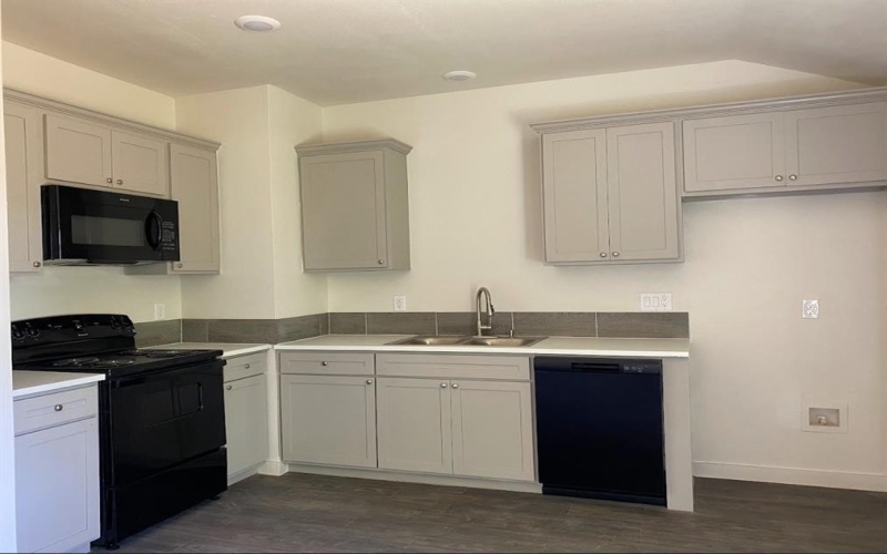 136 Bridlewood Lane, Bridgeport, TX 76426, 3 Bedrooms Bedrooms, ,2 BathroomsBathrooms,Residential Lease,For Rent,136 Bridlewood Lane,20926577