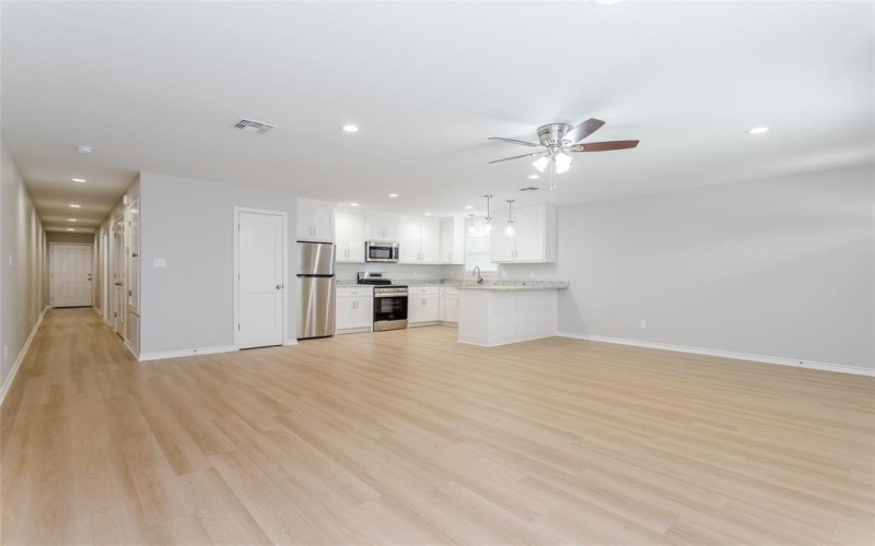 1016 Biloxi Drive, Ennis, TX 75119, 3 Bedrooms Bedrooms, ,2 BathroomsBathrooms,Residential Lease,For Rent,1016 Biloxi Drive,20924635