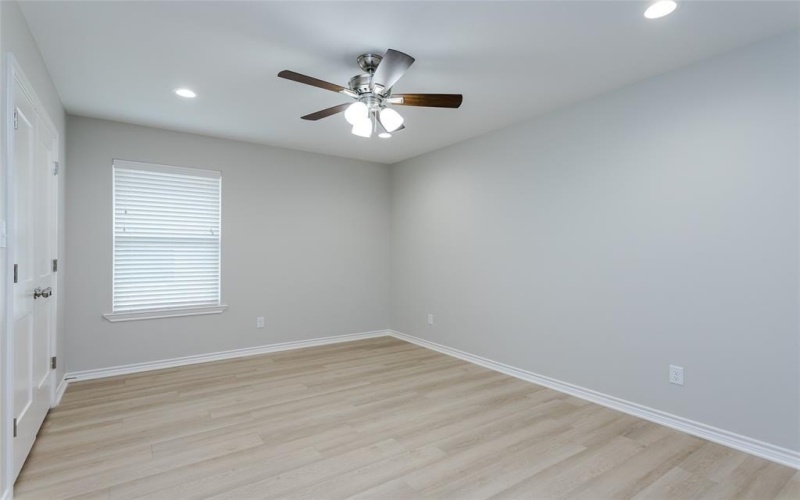 1016 Biloxi Drive, Ennis, TX 75119, 3 Bedrooms Bedrooms, ,2 BathroomsBathrooms,Residential Lease,For Rent,1016 Biloxi Drive,20924635
