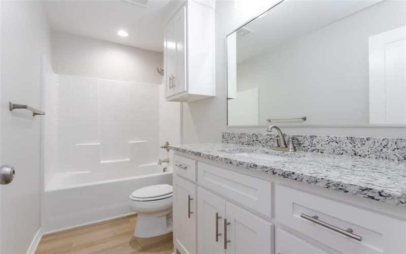 1016 Biloxi Drive, Ennis, TX 75119, 3 Bedrooms Bedrooms, ,2 BathroomsBathrooms,Residential Lease,For Rent,1016 Biloxi Drive,20924635