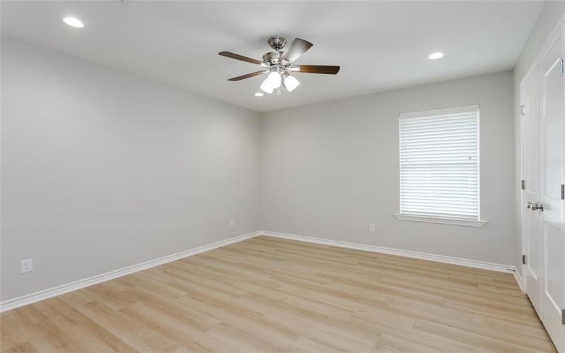 1016 Biloxi Drive, Ennis, TX 75119, 3 Bedrooms Bedrooms, ,2 BathroomsBathrooms,Residential Lease,For Rent,1016 Biloxi Drive,20924635
