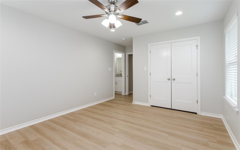1016 Biloxi Drive, Ennis, TX 75119, 3 Bedrooms Bedrooms, ,2 BathroomsBathrooms,Residential Lease,For Rent,1016 Biloxi Drive,20924635