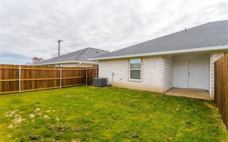 1016 Biloxi Drive, Ennis, TX 75119, 3 Bedrooms Bedrooms, ,2 BathroomsBathrooms,Residential Lease,For Rent,1016 Biloxi Drive,20924635