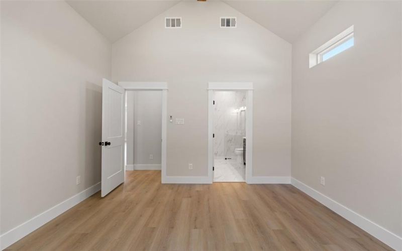 912 Tree Drive, Granbury, TX 76048, 3 Bedrooms Bedrooms, ,2 BathroomsBathrooms,Residential,For Sale,912 Tree Drive,20926640