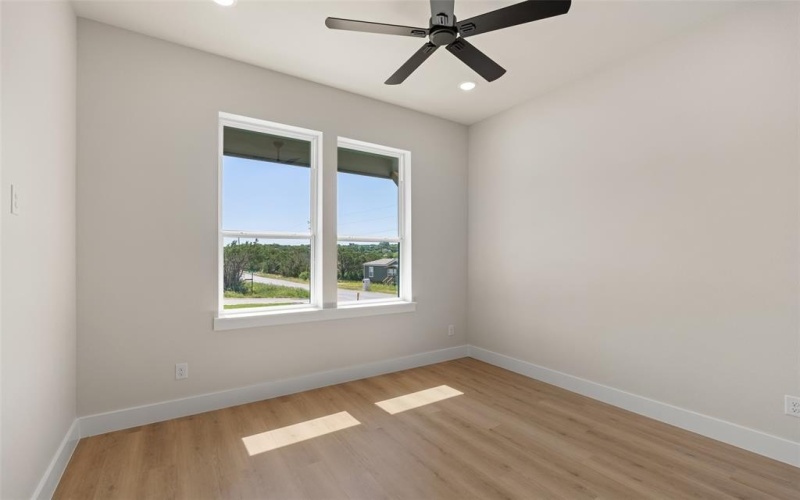 912 Tree Drive, Granbury, TX 76048, 3 Bedrooms Bedrooms, ,2 BathroomsBathrooms,Residential,For Sale,912 Tree Drive,20926640