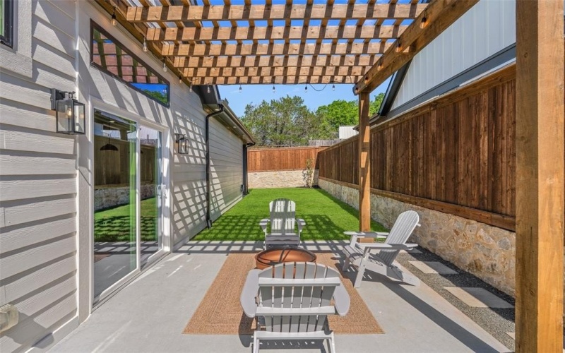 912 Tree Drive, Granbury, TX 76048, 3 Bedrooms Bedrooms, ,2 BathroomsBathrooms,Residential,For Sale,912 Tree Drive,20926640