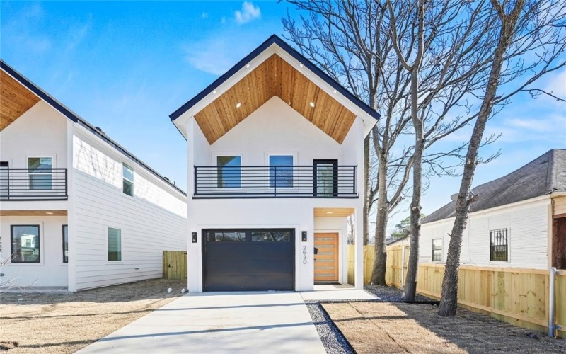 2530 Pennsylvania Avenue, Dallas, TX 75215, 3 Bedrooms Bedrooms, ,2 BathroomsBathrooms,Residential Lease,For Rent,2530 Pennsylvania Avenue,20924741