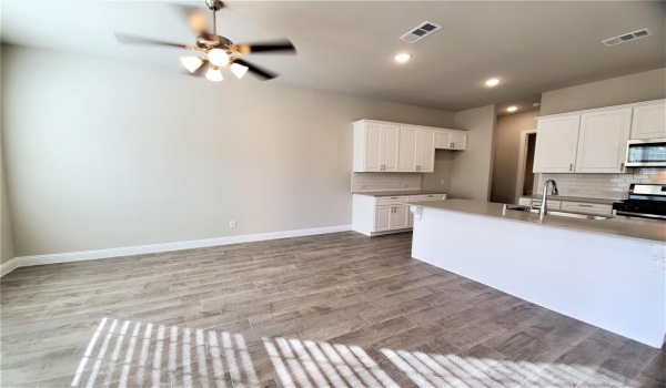 2208 Epitome Avenue, Flower Mound, TX 75028, 3 Bedrooms Bedrooms, ,2 BathroomsBathrooms,Residential Lease,For Rent,2208 Epitome Avenue,20924748