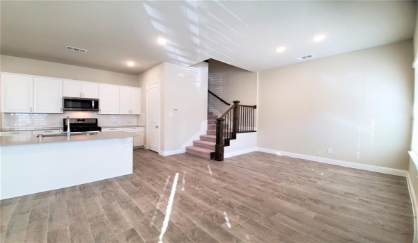 2208 Epitome Avenue, Flower Mound, TX 75028, 3 Bedrooms Bedrooms, ,2 BathroomsBathrooms,Residential Lease,For Rent,2208 Epitome Avenue,20924748