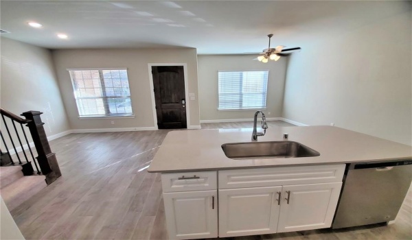 2208 Epitome Avenue, Flower Mound, TX 75028, 3 Bedrooms Bedrooms, ,2 BathroomsBathrooms,Residential Lease,For Rent,2208 Epitome Avenue,20924748