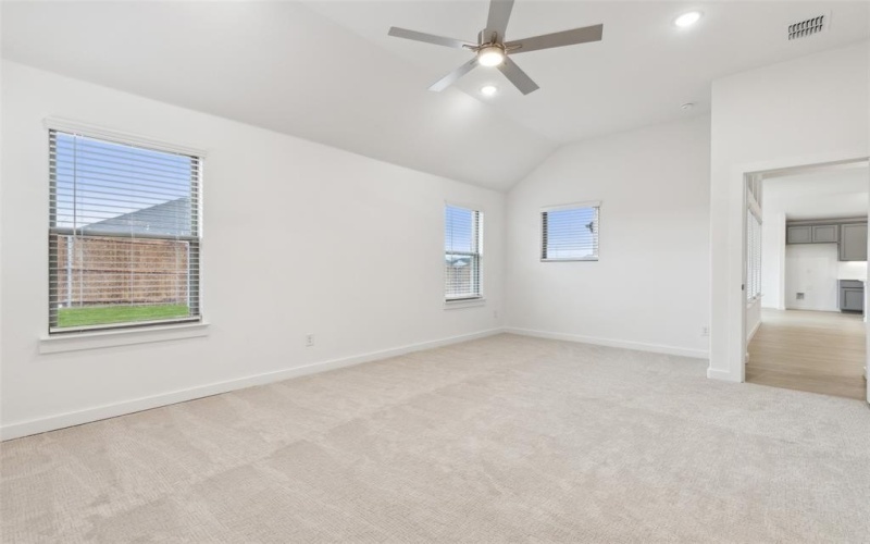 585 Moonrise Street, Waxahachie, TX 75165, 4 Bedrooms Bedrooms, ,3 BathroomsBathrooms,Residential,For Sale,585 Moonrise Street,20926786