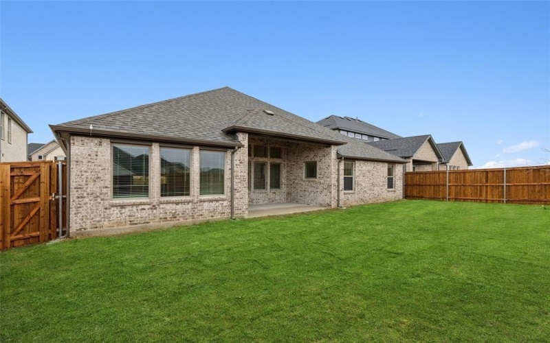 585 Moonrise Street, Waxahachie, TX 75165, 4 Bedrooms Bedrooms, ,3 BathroomsBathrooms,Residential,For Sale,585 Moonrise Street,20926786