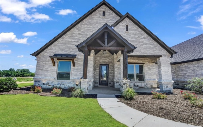 124 Desperado Way, Weatherford, TX 76020, 4 Bedrooms Bedrooms, ,3 BathroomsBathrooms,Residential,For Sale,124 Desperado Way,20926818