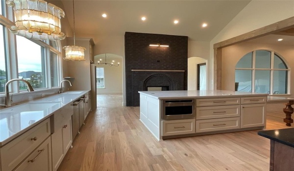3205 Fairway Drive, Denton, TX 76226, 4 Habitaciones Habitaciones , ,5 BañosBaños,Residential,En Venta,3205 Fairway Drive,20924835