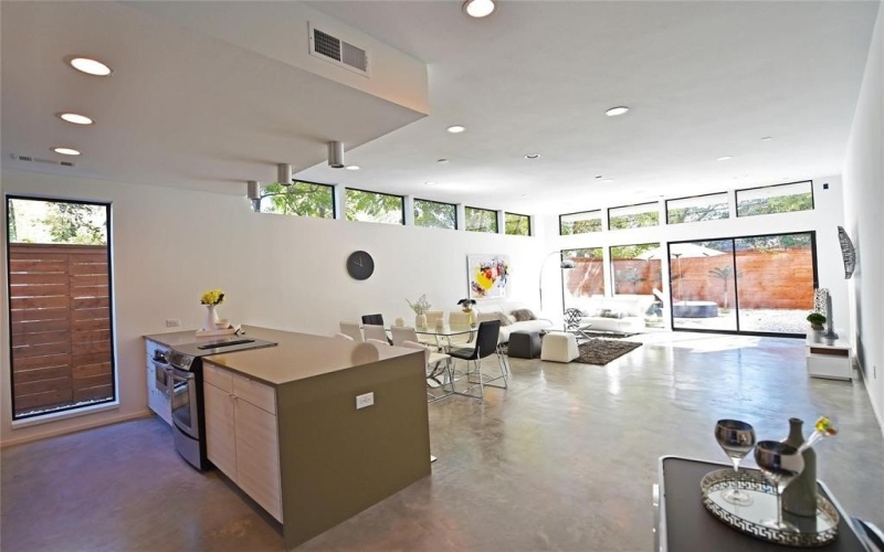 4312 Munger Avenue, Dallas, TX 75204, 2 Bedrooms Bedrooms, ,2 BathroomsBathrooms,Residential Lease,For Rent,4312 Munger Avenue,20926822